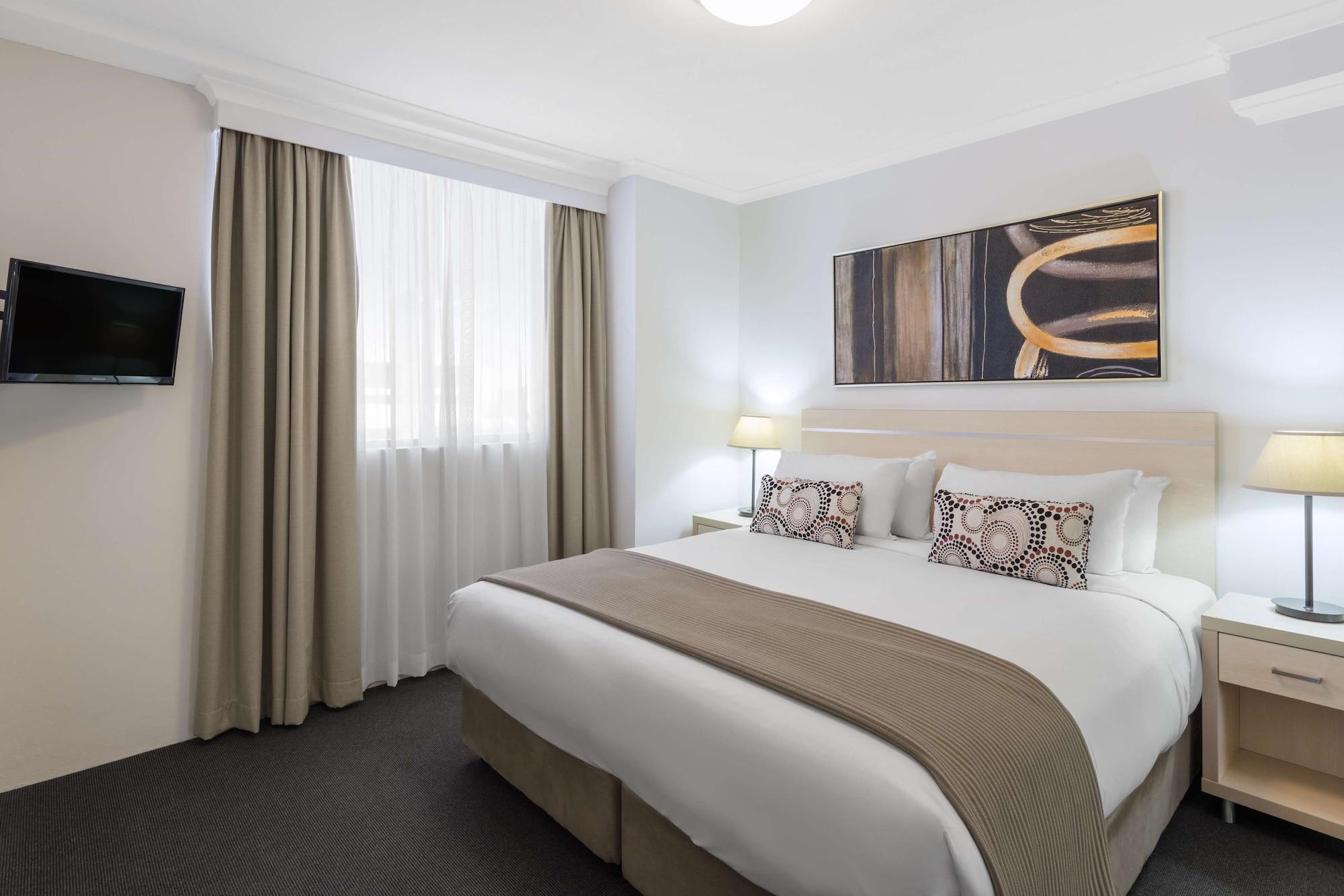 Oaks Sydney Castlereagh Suites Экстерьер фото
