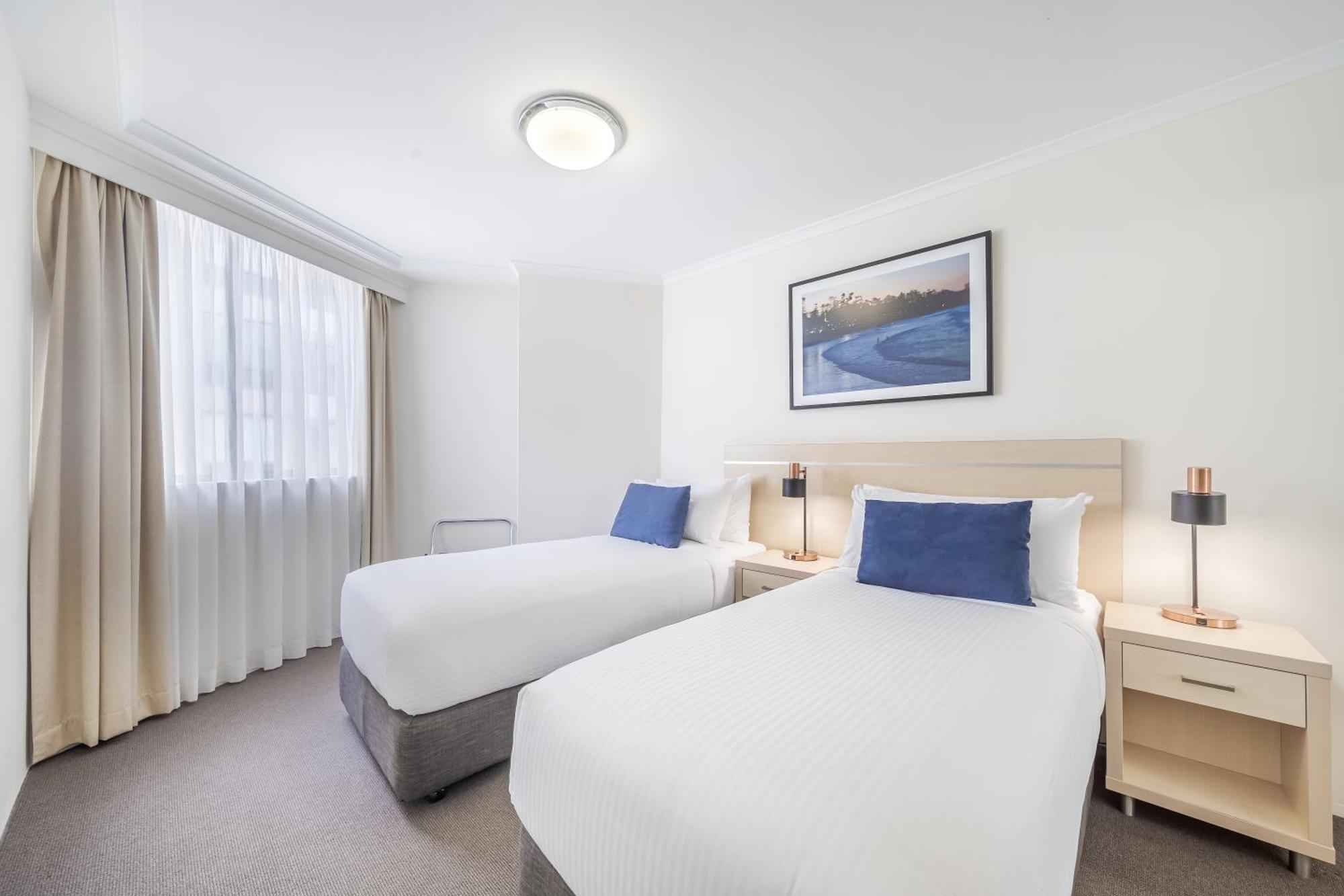 Oaks Sydney Castlereagh Suites Экстерьер фото