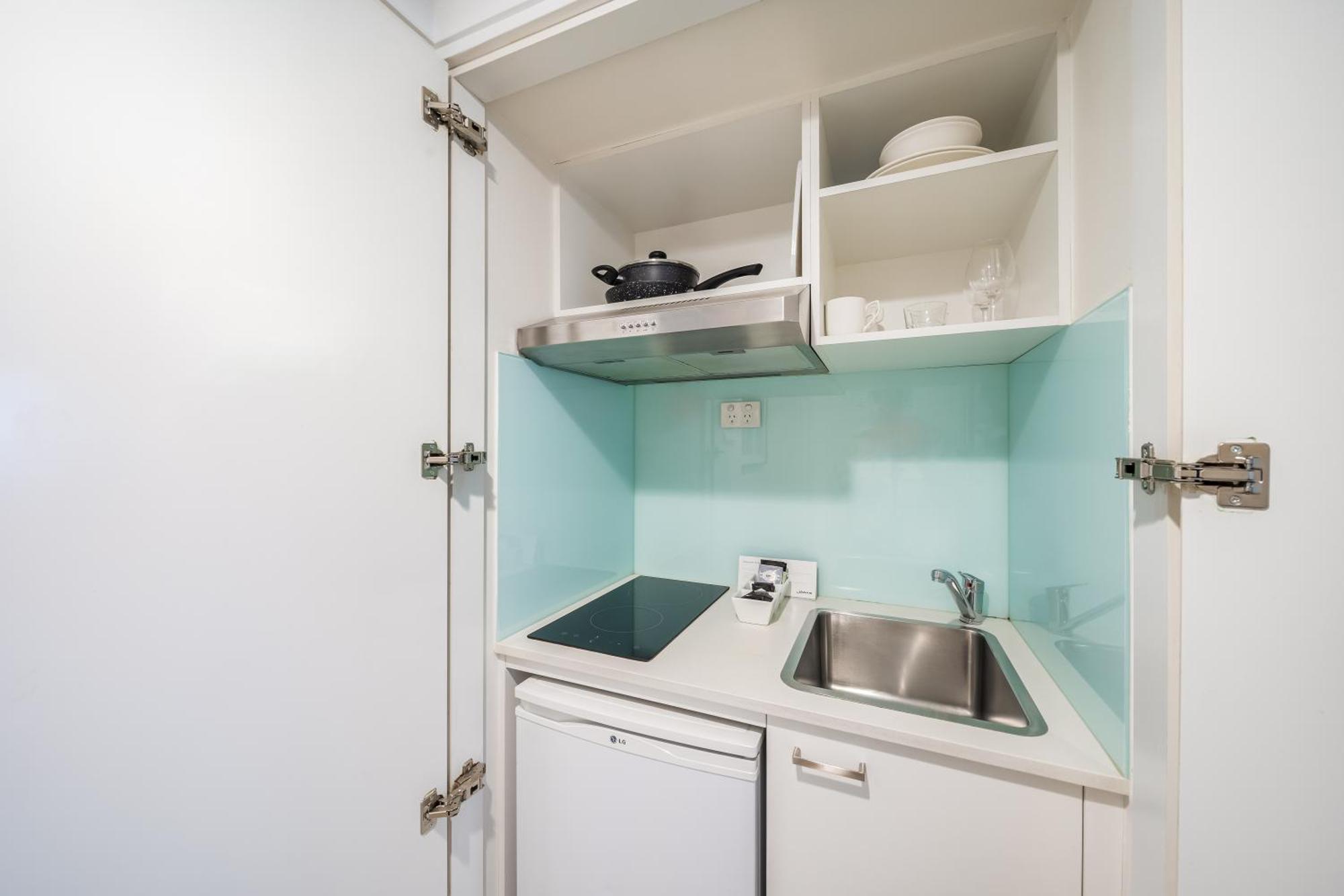 Oaks Sydney Castlereagh Suites Экстерьер фото